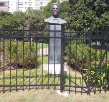 Бюстът на Васил Левски в Буенос Айрес е реставриран и поставен на мястото си в парк "Баранкас де Белграно"