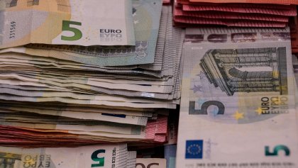 Исторически ниско равнище на конфискуваните фалшиви евро банкноти през 2021 г. Исторически ниско равнище на конфискуваните фалшиви евро банкноти през 2021 г.