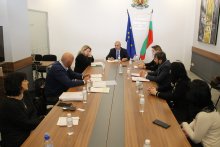 Министър Проданов разговаря с представители на Сдружение "Рафаел - инфо, култура и туризъм"
