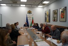Обсъжда се създаването на програма, по която да се финансира ползването на услугите на екскурзоводите от училищата