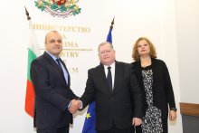 България и Израел имат потенциал в развитието на здравния и спа туризъм, посочи израелският посланик Йорам Елрон