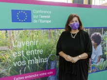 Пандемията направи европейските граждани по-чувствителни към заплахите за демокрацията, смята Дубравка Шуица
