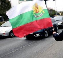 С протестно шествие до ГКПП-Кардам жители на Генерал Тошево поискаха чиста вода и мониторинг върху пестицидите