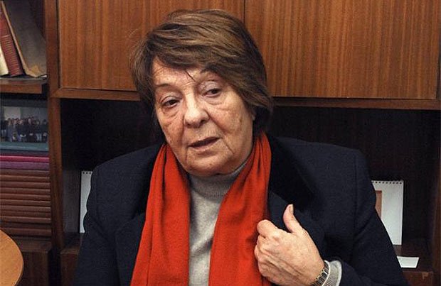 Мая Вапцарова: Хората трябва да се научат да бъдат съпричастни към историята и духа на Европа Мая Вапцарова: Хората трябва да се научат да бъдат съпричастни към историята и духа на Европа