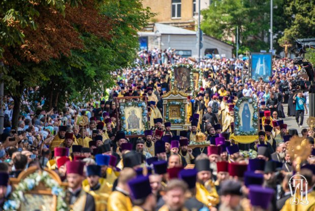 Празнуване на Деня на Кръщението на Русия Празнуване на Деня на Кръщението на Русия