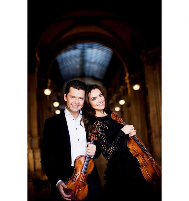 Музикално пиршество с Юлиан Рахлин и Сара МакЕлрави на 20 февруари в зала "България"