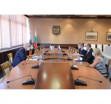 Посланикът на Словакия посети Община Варна