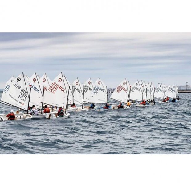 Над 100 яхти участват в 40-та ветроходна регата „Бриз"