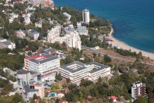Варненският свободен университет "Черноризец Храбър" е първият български университет, който интегрира процесите на кандидатстване и обучение с облачните технологии на Google16.03.2020 г.
