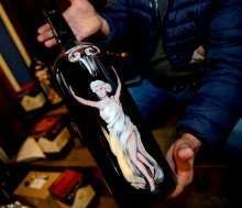 Десетото юбилейно издание на "Дефиле на младото вино" в Пловдив премина при небивал интерес