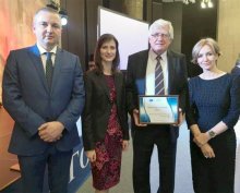 Варна - с награди за дигитално училище, спорт и младежки политики