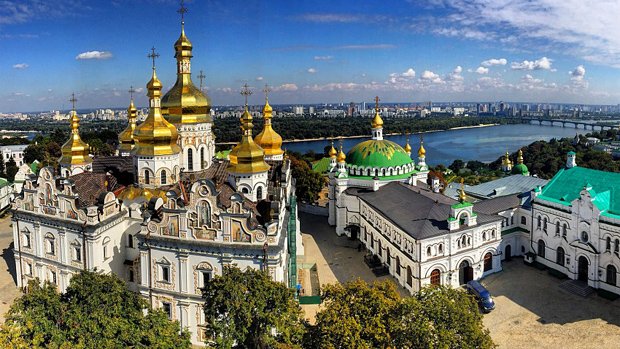 Системното нарушаване на правата на вярващите в Украинската православна църква станаха известни на високо международно ниво