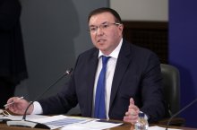 Health Minister Angelov: Vaccination Campaign Progressing at Good Speed