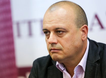 Пандемията се отрази изключително зле най-вече на туризма, заяви министър Проданов Пандемията се отрази изключително зле най-вече на туризма, заяви министър Проданов