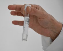 Броят на новозаразените с коронавирус в Сърбия постепенно намалява