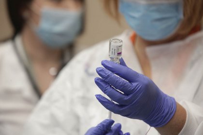 Румъния отлага следващата пратка педиатрични ваксини, за да не й изтече срокът на годност Румъния отлага следващата пратка педиатрични ваксини, за да не й изтече срокът на годност