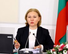 Предлаганите промени в Закона за съдебната власт ще бъдат представени за обсъждане до дни, съобщи министър Надежда Йорданова
