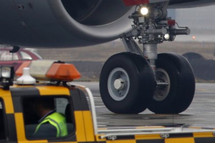 Летищата във Варна и Бургас с 87,8 процента увеличение на пътниците през 2021 година, обяви летищният оператор "Фрапорт" Летищата във Варна и Бургас с 87,8 процента увеличение на пътниците през 2021 година, обяви летищният оператор "Фрапорт"