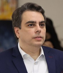 Министър Асен Василев заяви, че е наличен финансовият ресурс за компенсиране на пенсионерите, така че да няма понижение на общия доход