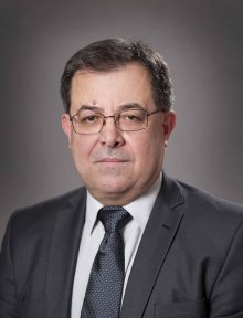 Agriculture Minister, Unionists Agree on Demands of Workers of Hail Suppression Service
