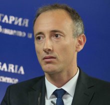 Education Ministry's Thrust Is on Vocational Education, Improving Teaching - Minister