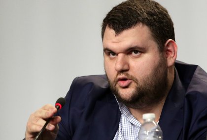 MP Delyan Peevski Gets Bodyguards after Life Threat MP Delyan Peevski Gets Bodyguards after Life Threat