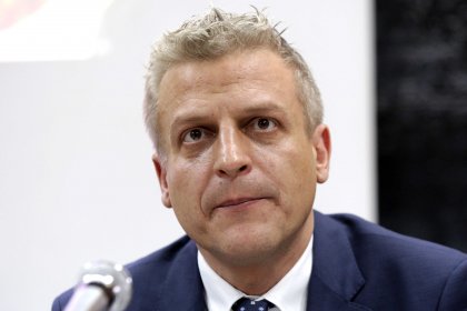 Outgoing Health Minister: Ministry Tried to Reinstate Statehood, Impose Clear Rules