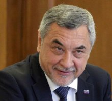 Deputy PM Simeonov Presents Bulgaria to Chinese Investors, Representatives at Investment Forum
