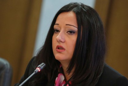 Вицепрезидентът на ЕИБ Лиляна Павлова ще представи в четвъртък резултатите на банката за миналата година Вицепрезидентът на ЕИБ Лиляна Павлова ще представи в четвъртък резултатите на банката за миналата година