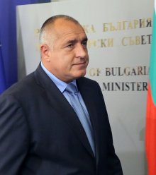 Borissov Confers with Tusk and Juncker by Telephone