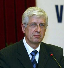  Ex-Energy Minister Ovcharov Charged with Mismanagement over Belene N-Plant Project