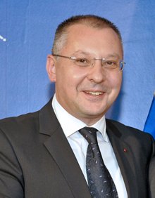 PES President Stanishev: Presidential Elections Are The Biggest Test for Left Wing This Year