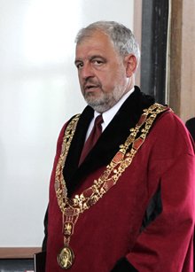 Деканът на Софийския 
