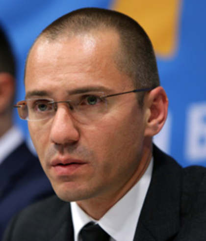 Nationalist Party Threatens to Protest if National Radio is Licensed to Launch Regional Station Broadcasting in Turkish