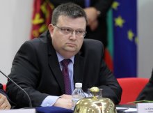 Prosecutor General Tsatsarov: Media Owners' Interests Poison Bulgarian Media Climate, Politics and Business