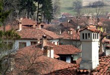  Decision to Scrap Special Statute of Museum Town Triggers Nation-wide Outcry, Gets Rejected by Regional Governor
