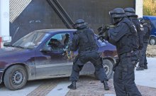 Four Masked Persons with Submachine Guns Rob Cash-in-transit Vehicle in Sofia