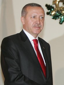 Възможно ли е Ердоган да не бъде кандидат на президентските избори в Турция?