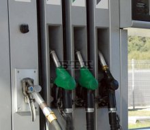 Правителството на Сърбия ограничи цената на дизела и бензин А95 до 179 динара и 171 динара