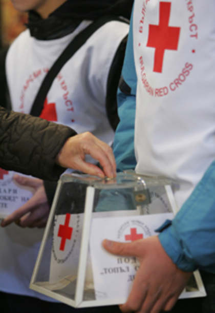  Bulgarian Red Cross Accepts Donations for Nepal, Ready to Send Rescuers