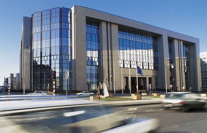 MEP Nekov Asks European Commission, Bulgarian PM about US, Canadian Visa Requirements for Bulgarians