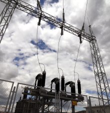 Правителствата в Европа с различни мерки за компенсиране заради високите цени на тока и природния газ