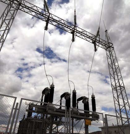 Правителствата в Европа с различни мерки за компенсиране заради високите цени на тока и природния газ