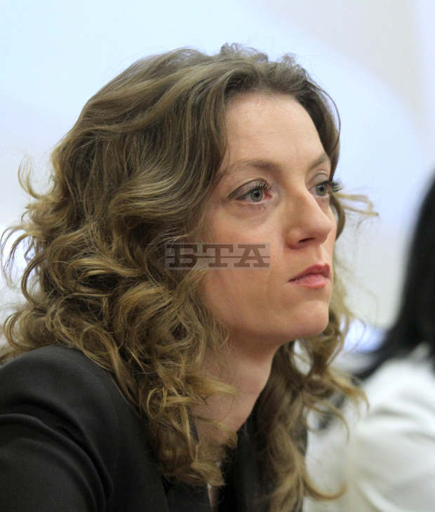 Важен е балансът между професионално и хуманитарно образование, според Милена Дамянова Важен е балансът между професионално и хуманитарно образование, според Милена Дамянова