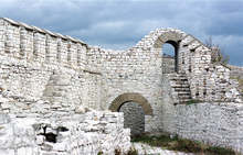 Първите открити  лекоатлетически бягания "Ловешка крепост"  се организират в Ловеч