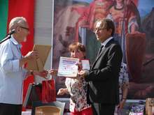 Кметът на Асеновград награди изявени граждани  и организации по повод Деня на Съединението  на България