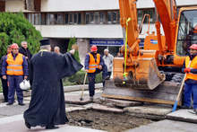 В Ямбол започна реконструкция  и модернизиране на централната  градска част 