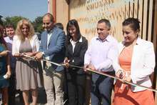 Евродепутатът Мария Габриел  откри информационен център  в Сливен