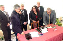 Областният управител на Велико Търново откри изложбата "Старата столица в административно-териториалното устройство на България". 