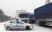 Пътят Русе-Бяла е затворен за камиони над 20 тона; четири села са без ток в община Русе